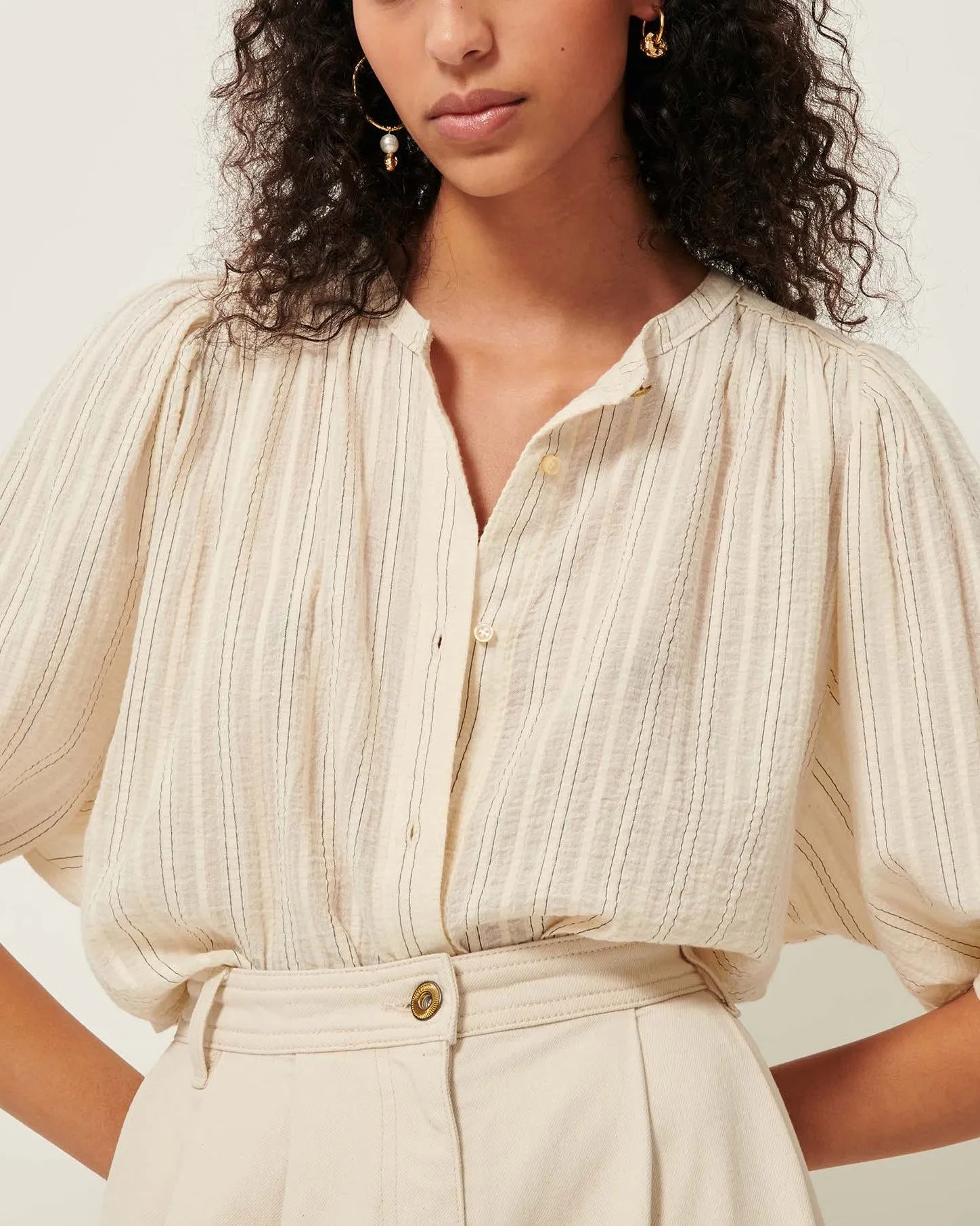 Blouse A View Sandcream