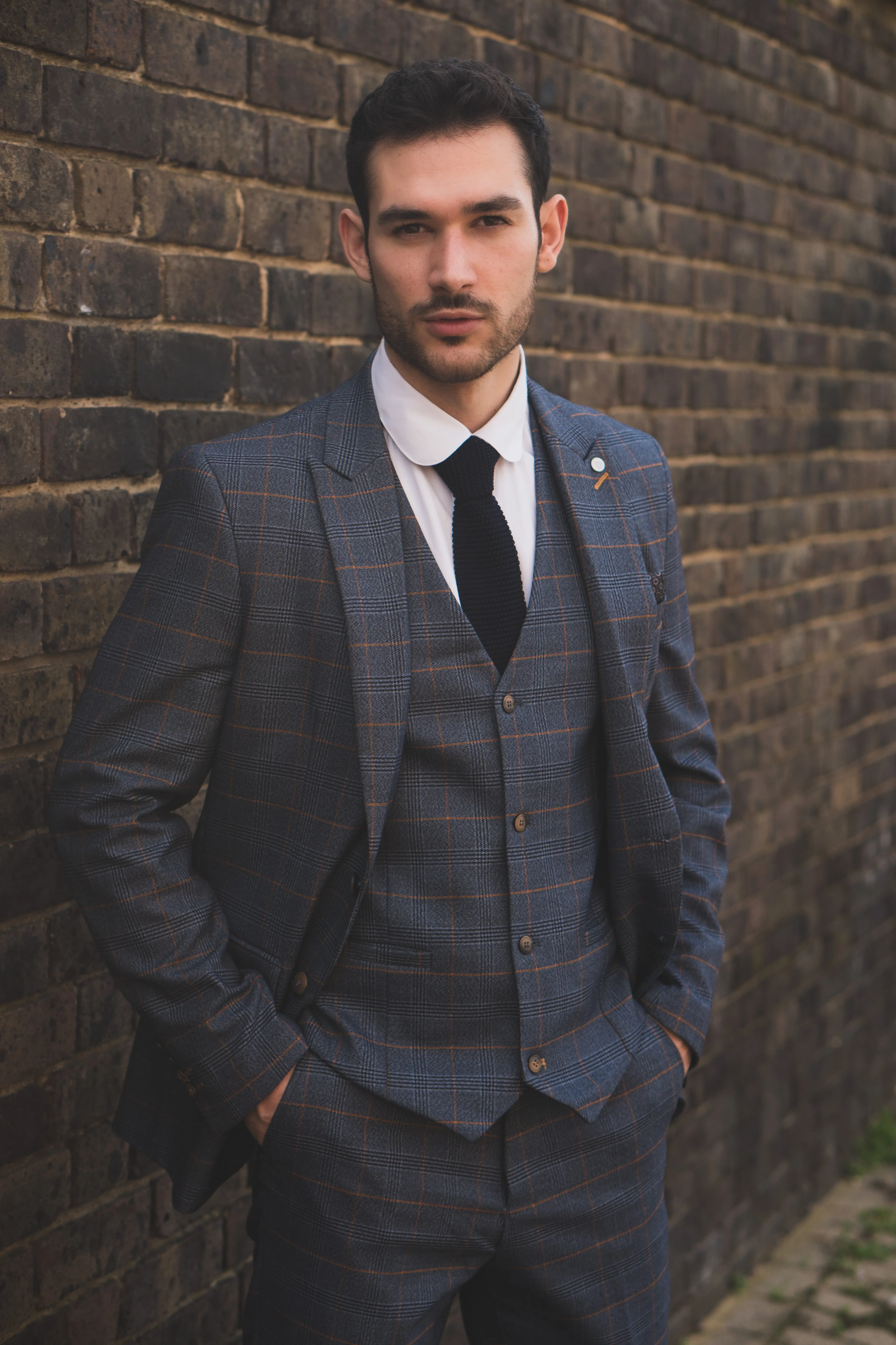 Gisborne - 3 Piece Checked Suit