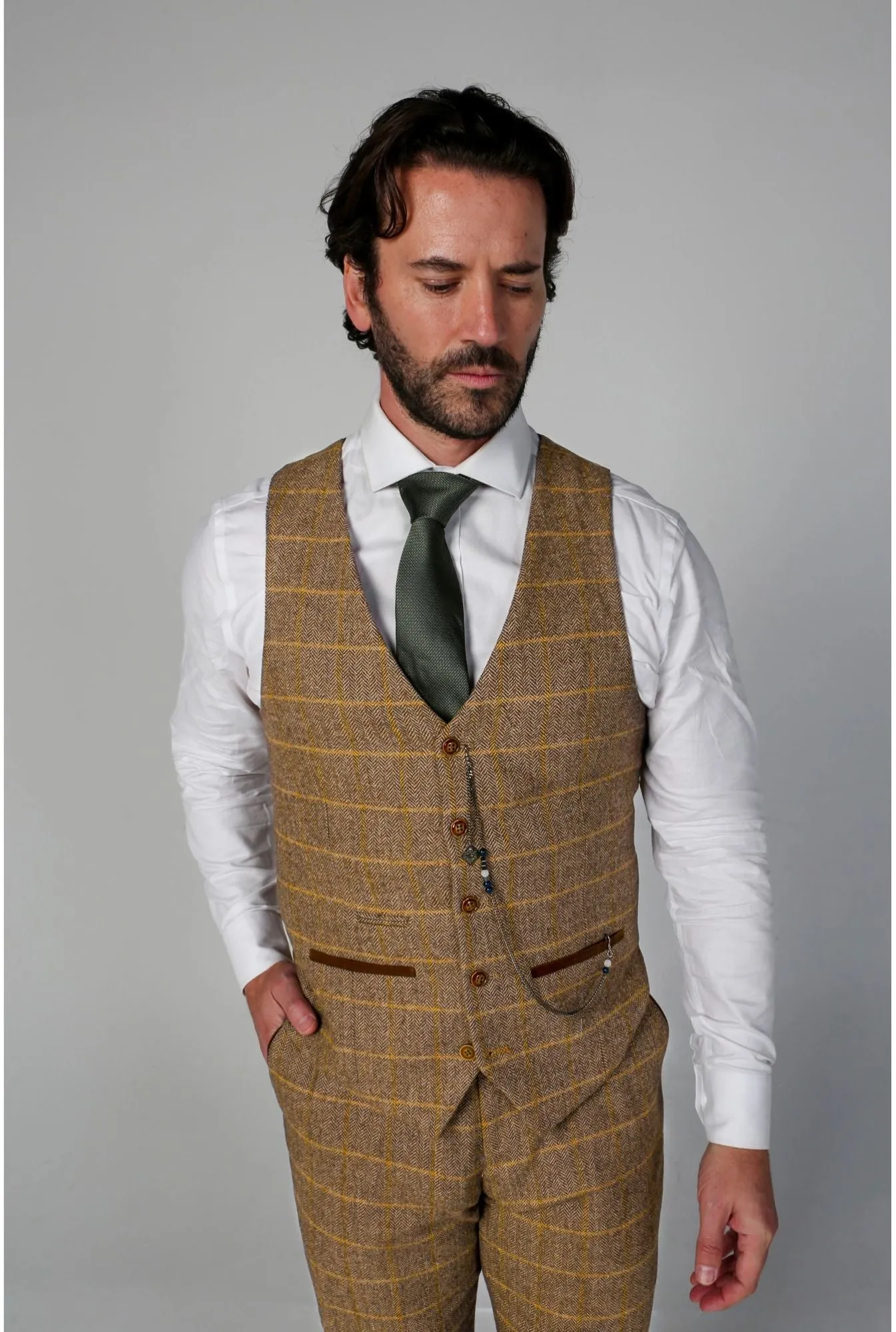Harris 3 Piece Tweed Suit