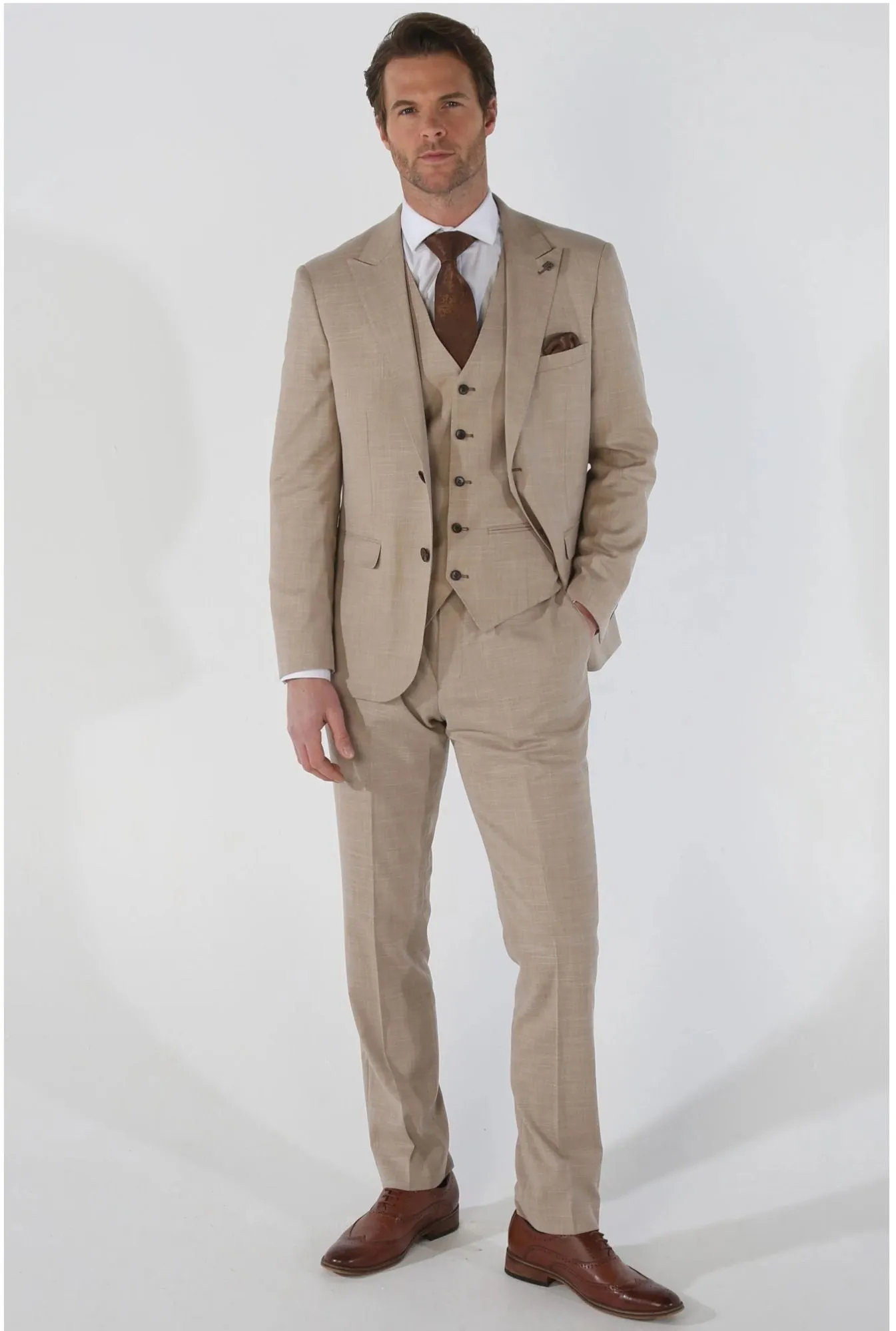 Kurt 3 Piece Tailored Fit Suit