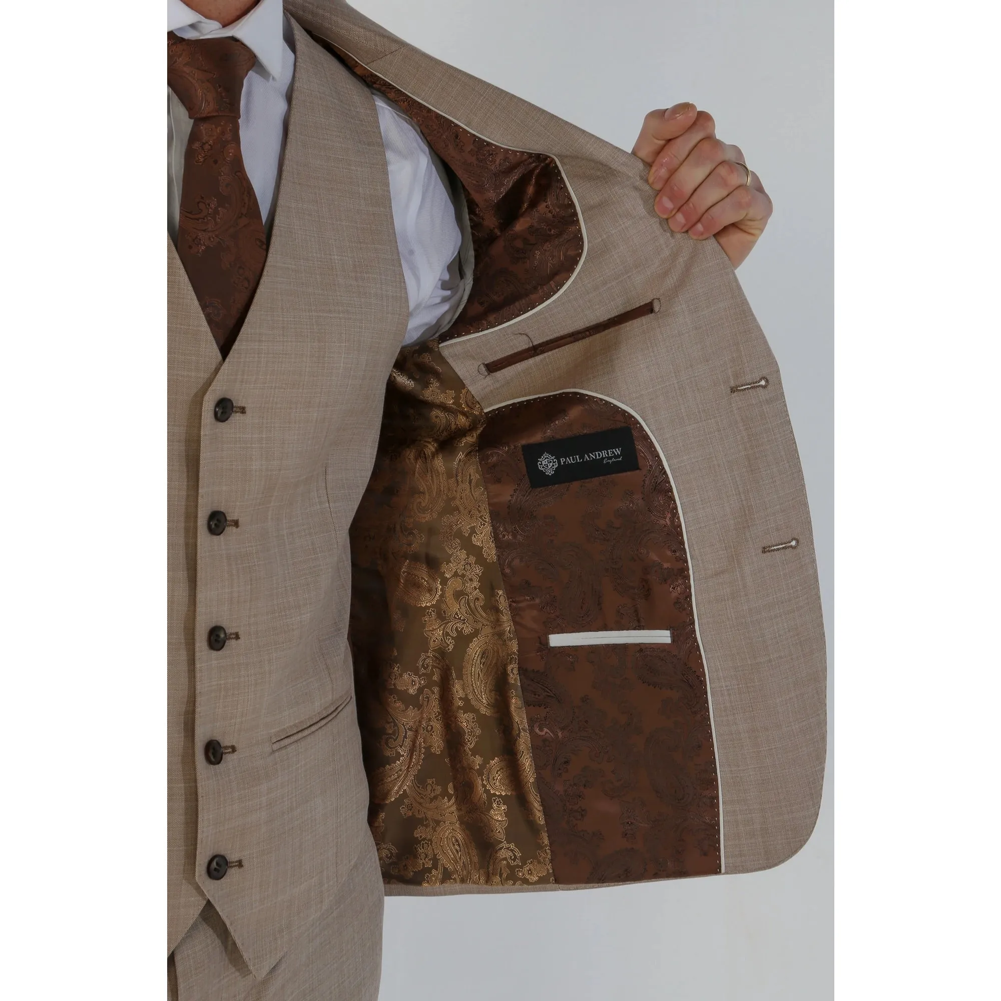 Kurt 3 Piece Tailored Fit Suit