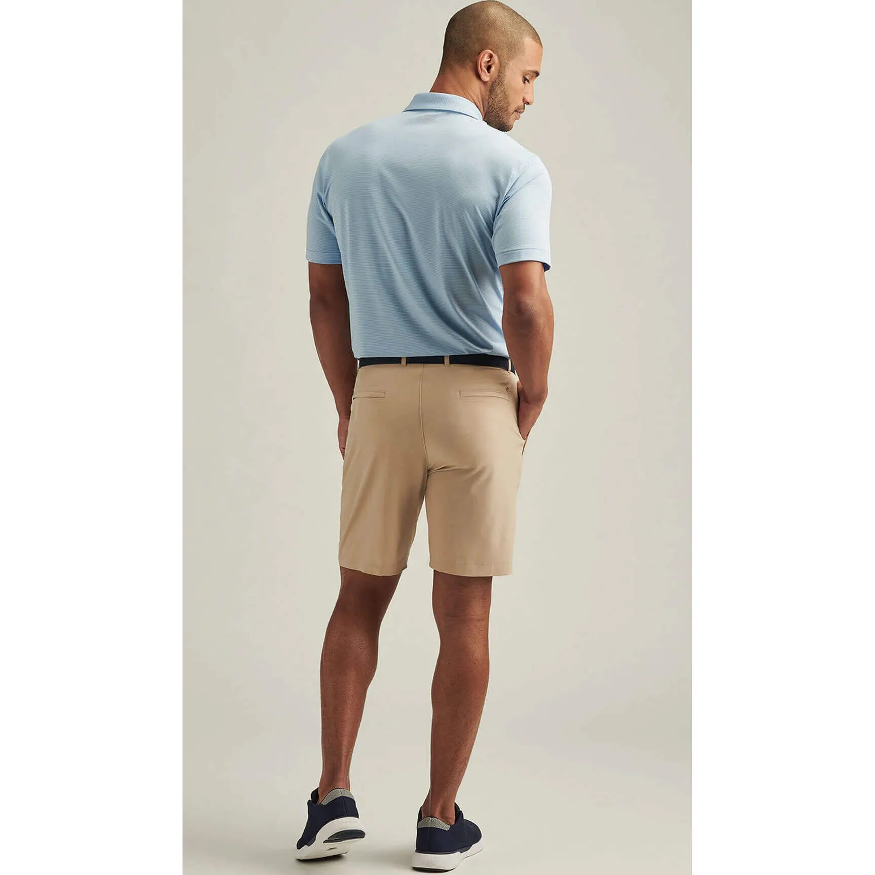 Mens Peter Millar Peter Millar 9-Inch Shackleford Performance Hybrid Shorts - Beech Wood*