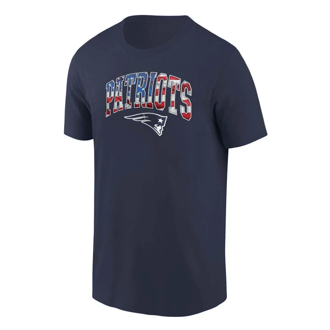 NFL - Men's New England Patriots Banner Wave Short Sleeve T-Shirt (QF6E 4506 8K 5A7)