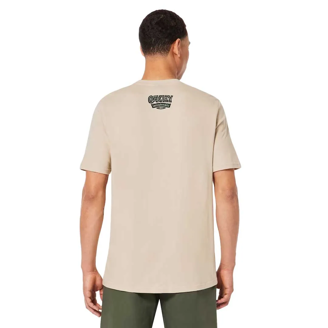Oakley - Men's Terraformic Short Sleeve T-Shirt (FOA404832 31R)