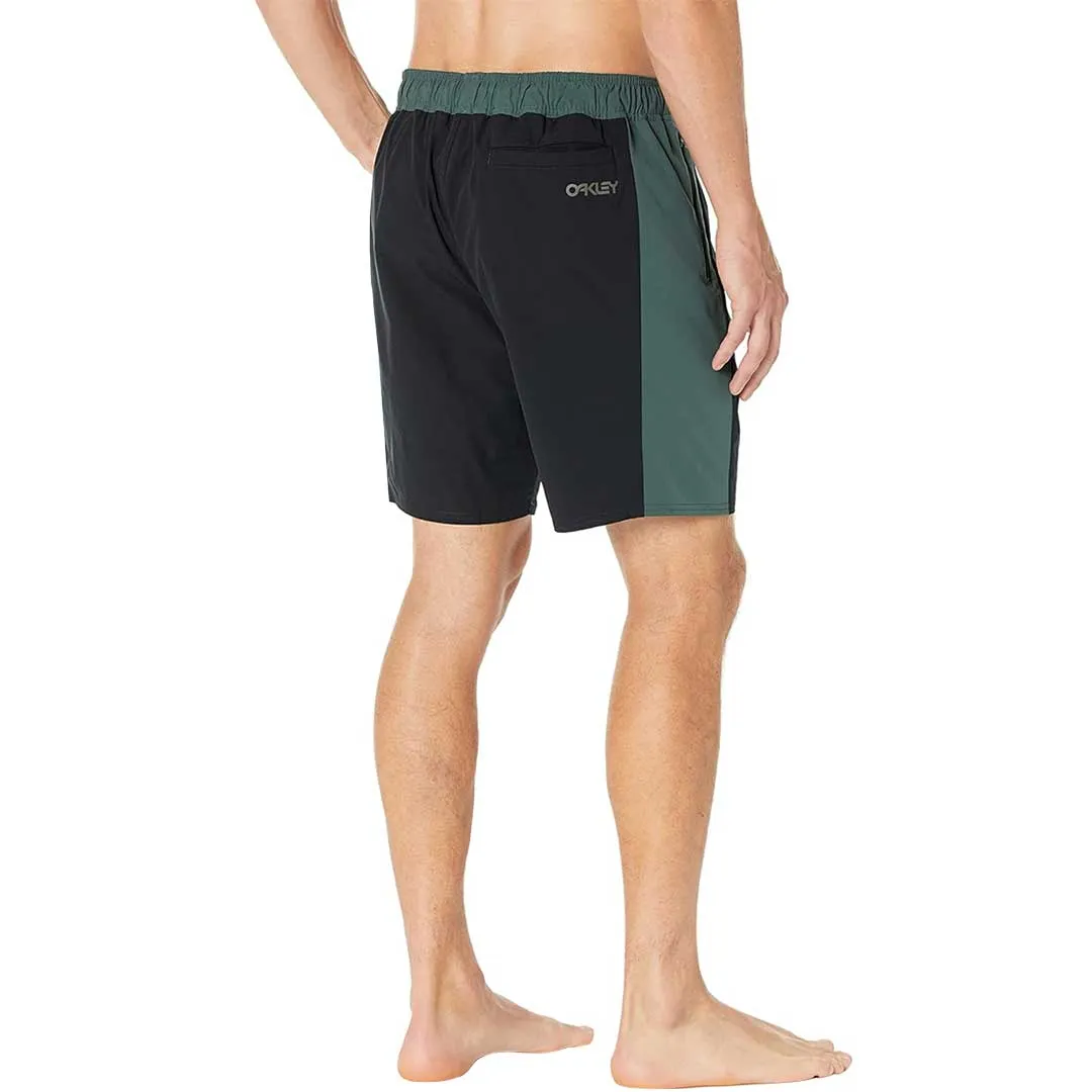 Oakley - Men's Wanderer 19" Hybrid Shorts (FOA403705 02E)
